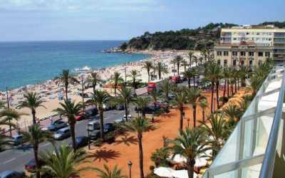 !tr_error=pl->oboz_mlodziezowy_zagraniczny!, HISZPANIA 2026 Lloret de Mar. Młodzieżowy obóz samolotowy (14-18 lat)
