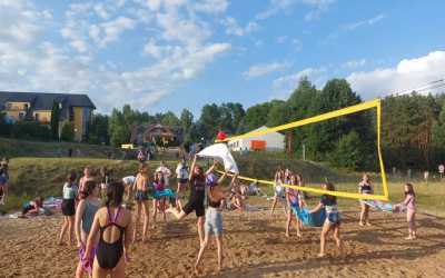 Obóz młodzieżowy, Olsztyn - obóz taneczny z elementami gimnastyki z Marysią Krasowską Manor Camp, 10 dni 9-16 lat